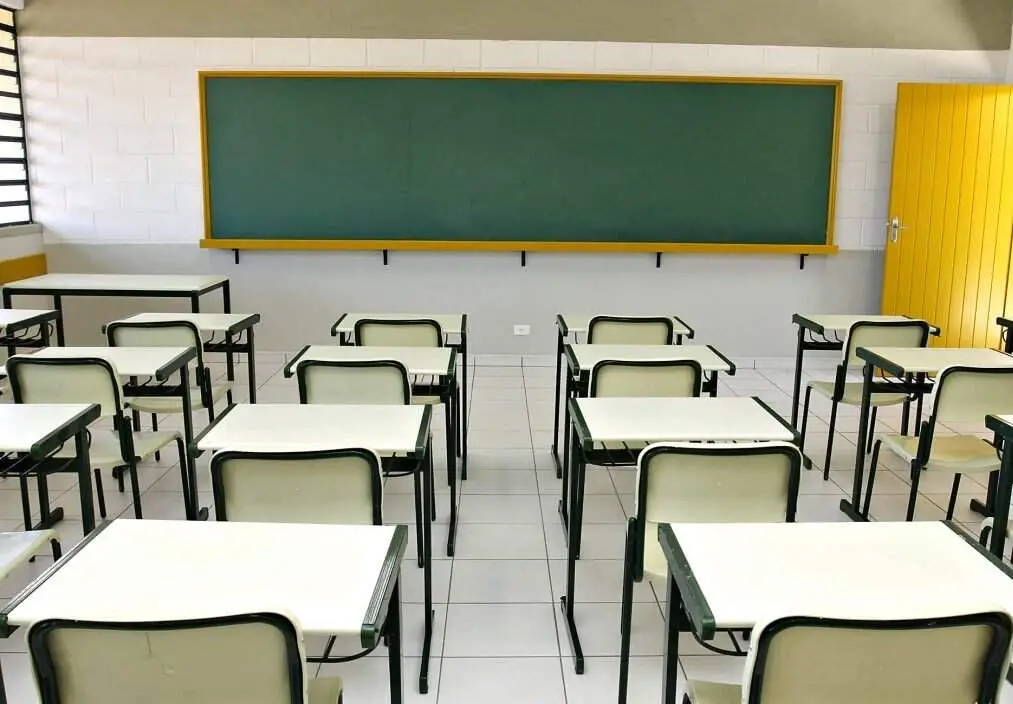 71% dos brasileiros dizem que a educação influencia escolha eleitoral, mas só 25% acham que as crianças estão aprendend…