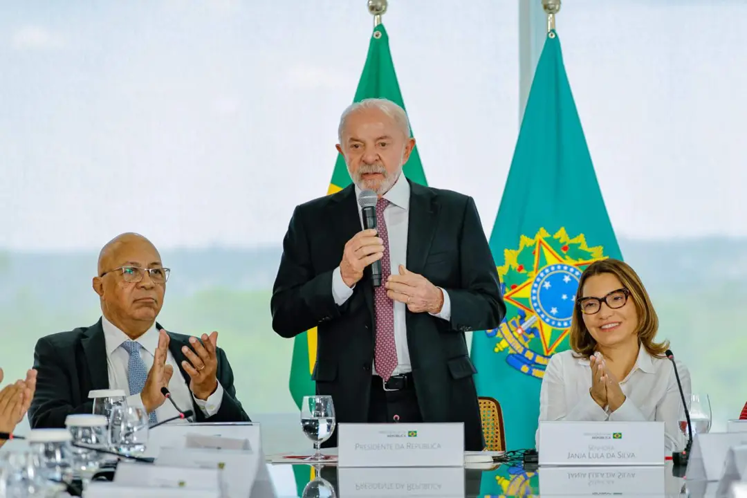 Lula chamou Trump de amigo e alertou contra interferencia nas eleições brasileiras durante encontro com pastores evangê…