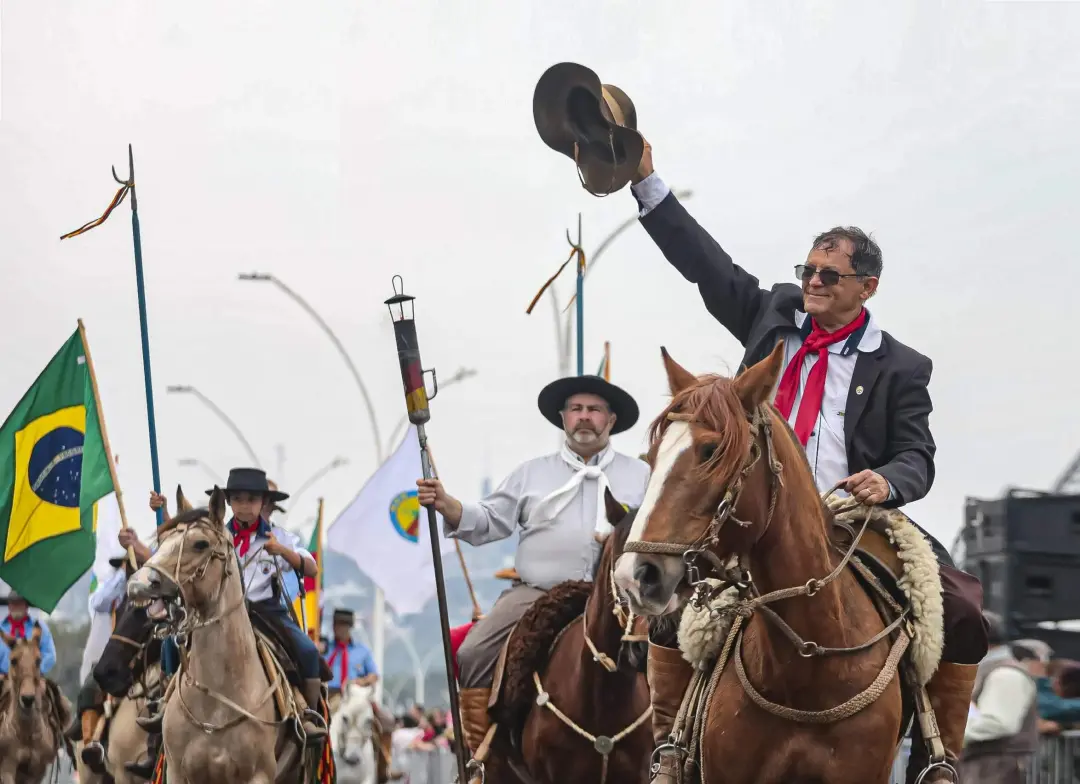 Desfile Farroupilha na Beira-Rio, em Porto Alegre, domingo começa às 8h com a presença das forças de segurança e tradic…