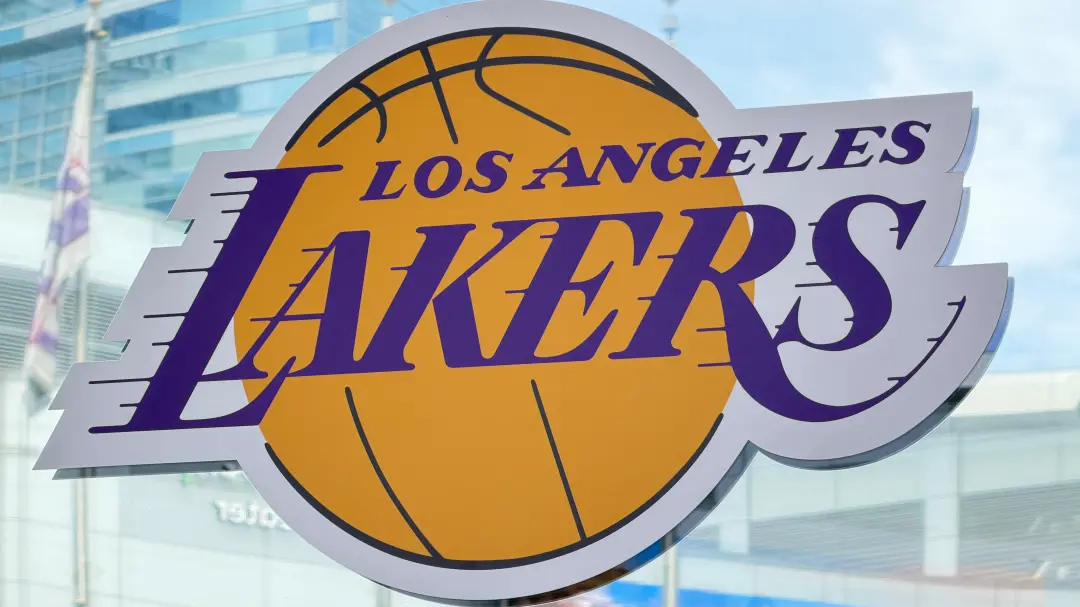 Lakers podem valer 30 bilhões de dólares em 10 anos, segundo a apresentação dos novos donos, Joshua Kushner e Bob Iger.…