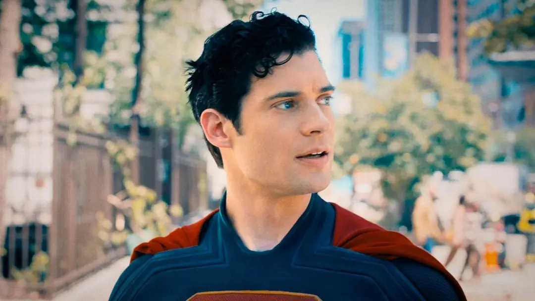 Snyder disse que ainda não assistiu o Superman de James Gunn de 2025. Isso gerou burburinho de que teria má vontade ent…