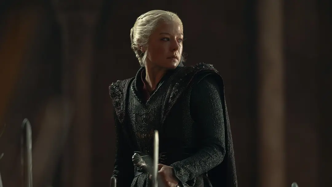 Rhaenyra Targaryen, figura central em Casa do Dragão, tem um elo de ancestralidade com Daenerys Targaryen, quase 200 an…