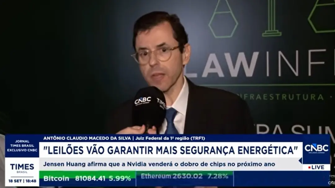 Lawinfra Summit 2026 em Brasília trouxe a fala do juiz federal Antônio Cláudio Macedo da Silva sobre armazenamento de e…