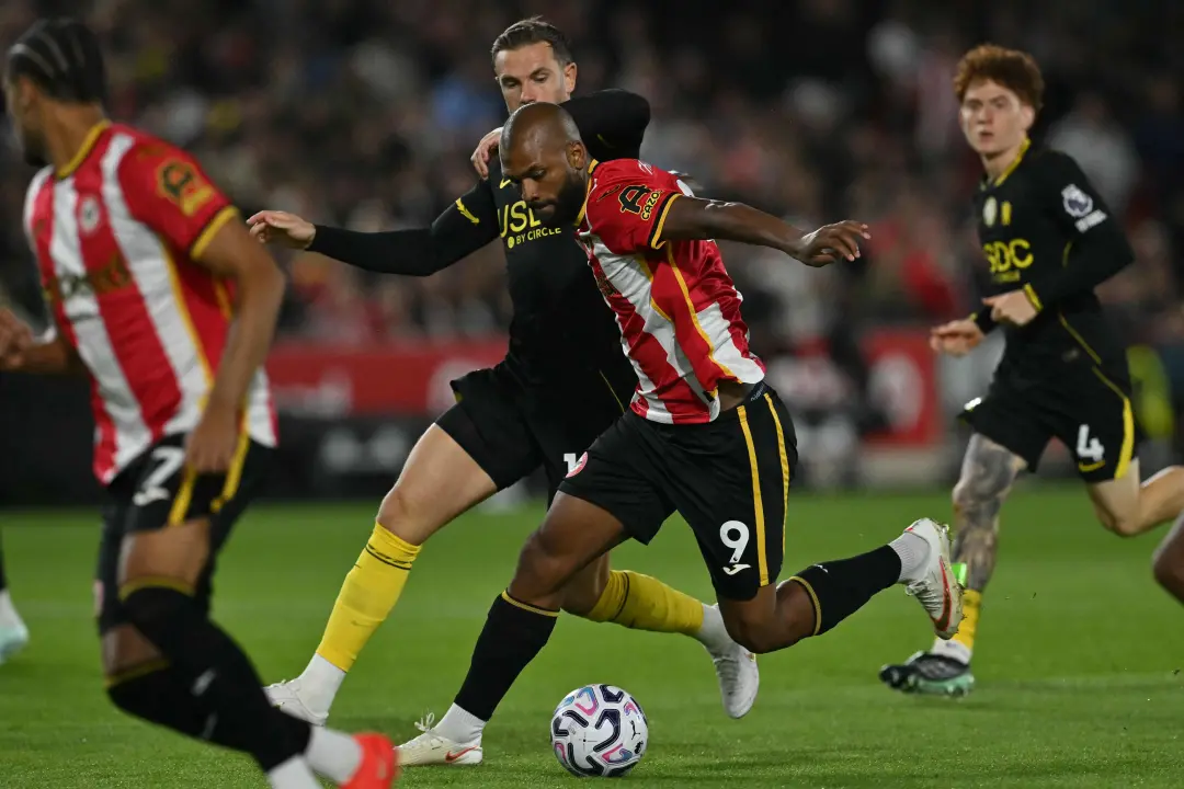 Igor Thiago marcou pelo Brentford, ajudando no atropelo de 3 a 0 contra o Chelsea na Premier League. O time subiu para …