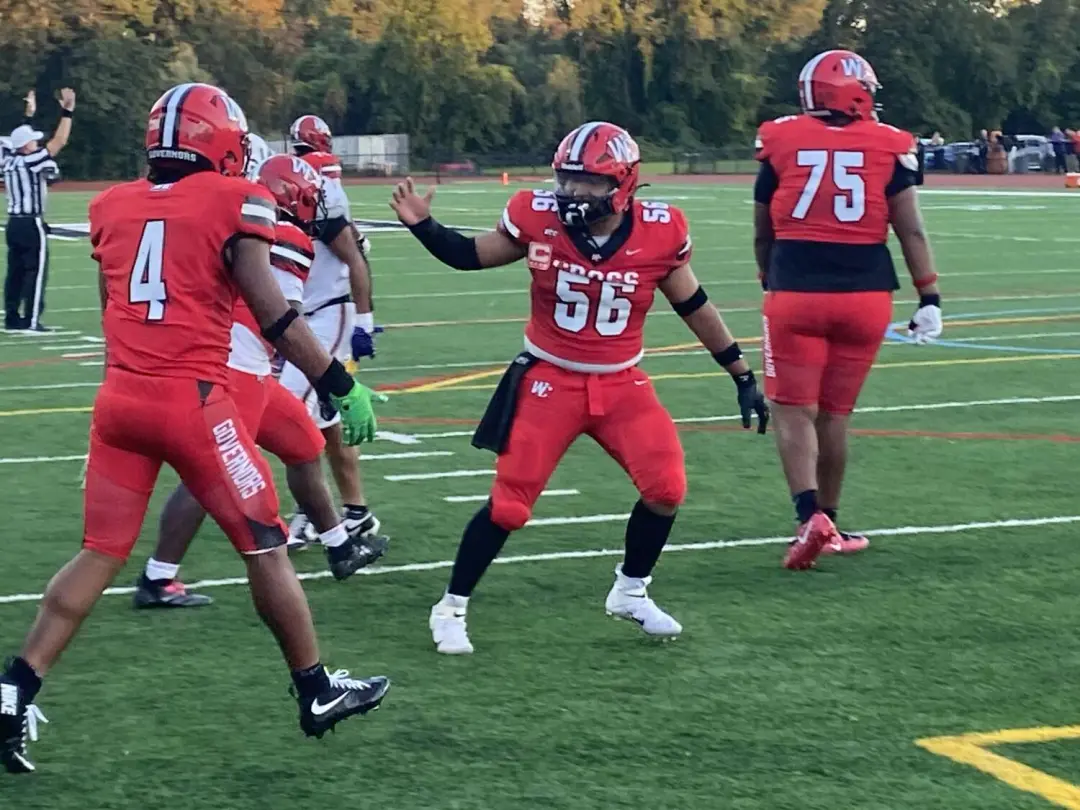 Wilbur Cross ganhou de Westhill por 19 a 14 no jogo de sexta à noite. Barnett-McClease foi fundamental, marcando dois t…