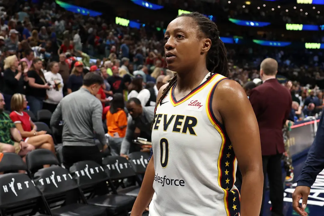 Mitchell ultrapassou o recorde de pontuação de uma temporada na WNBA, chegando a 1023 pontos após um jogo com 33 pontos…