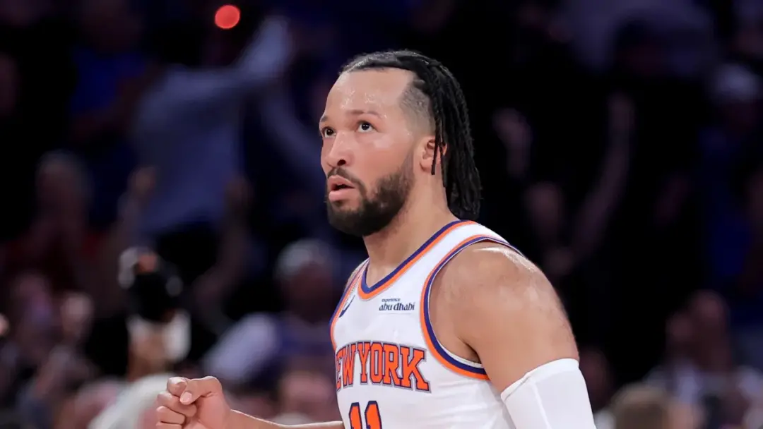 Jalen Brunson tem atualização positiva após cirurgia no punho fora de temporada. É bom saber que ele deve voltar em bre…