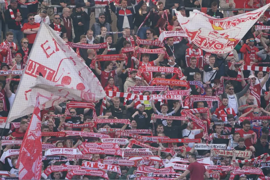 Energie Cottbus tem chances contra St Pauli, buscando manter a boa fase após vencer Karlsruher SC por 3 a 0. A equipe e…