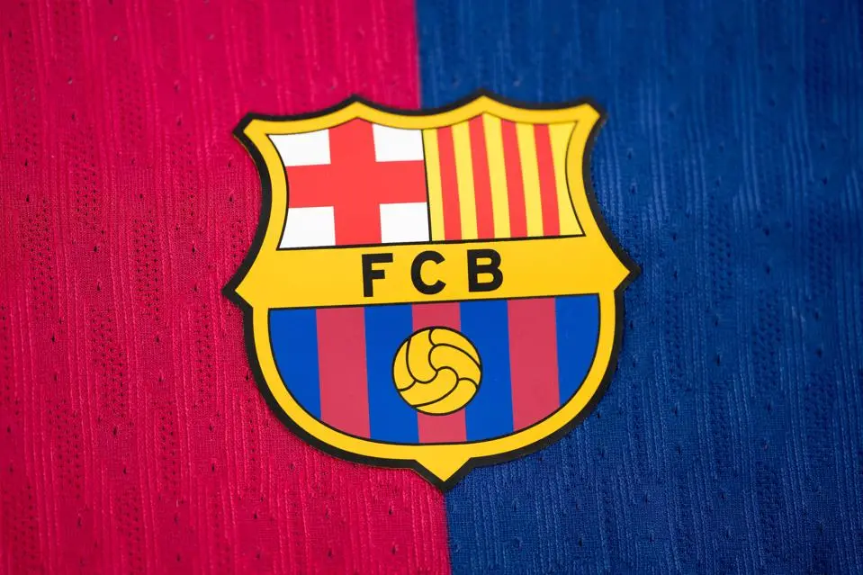 Dany Freire, atacante português de 16 anos, assina contrato com o Barcelona e entra na Juvenil B U-18. Acho importante …