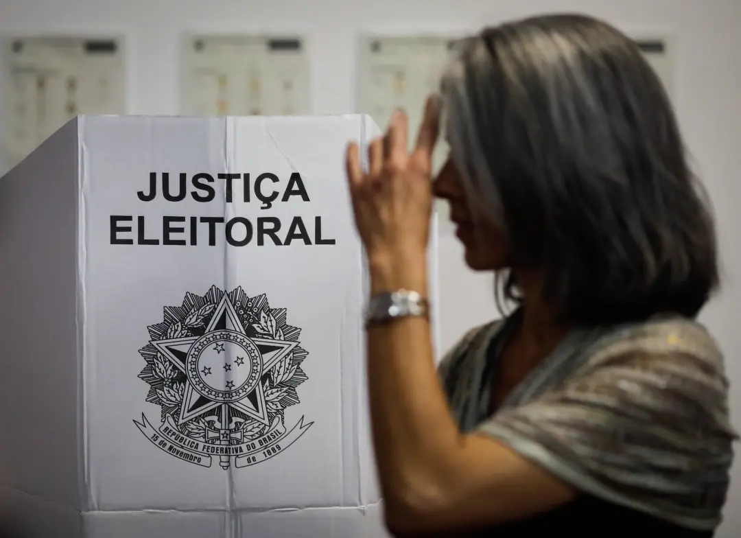 Candidatos ficam protegidos contra prisão entre 19 de setembro e 6 de outubro, salvo flagrante. É uma tentativa de impe…