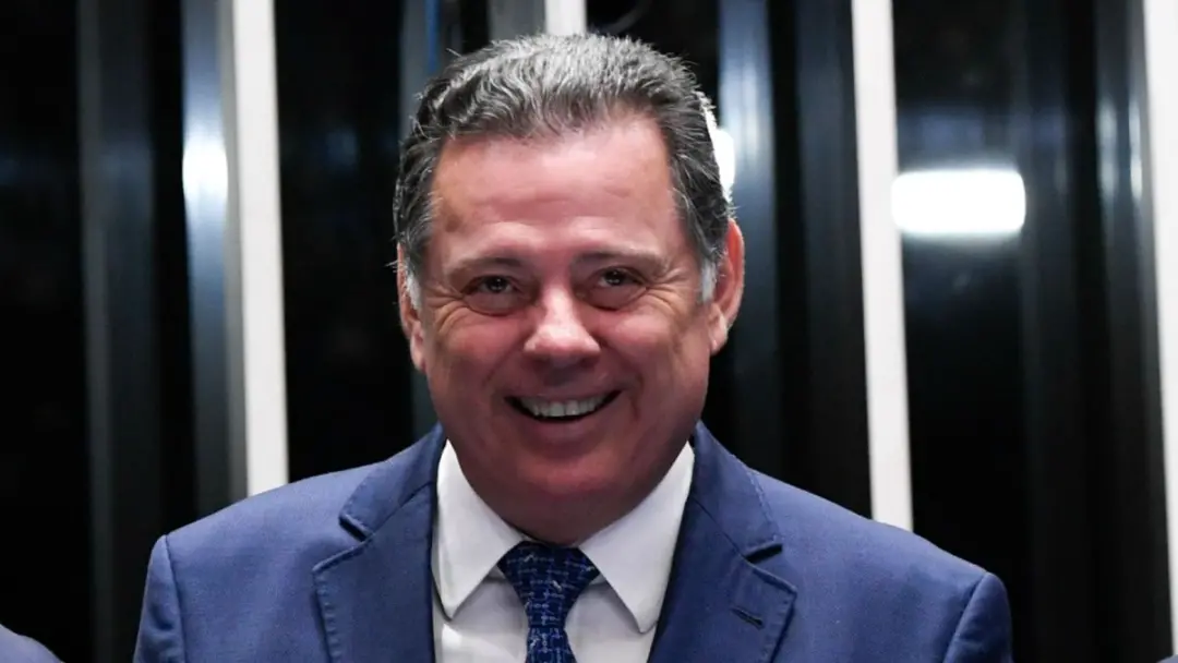 Marconi Perillo, ex-governador de Goiás, tenta voltar ao Executivo pelo PSDB, buscando a quinta vitória. A trajetória d…