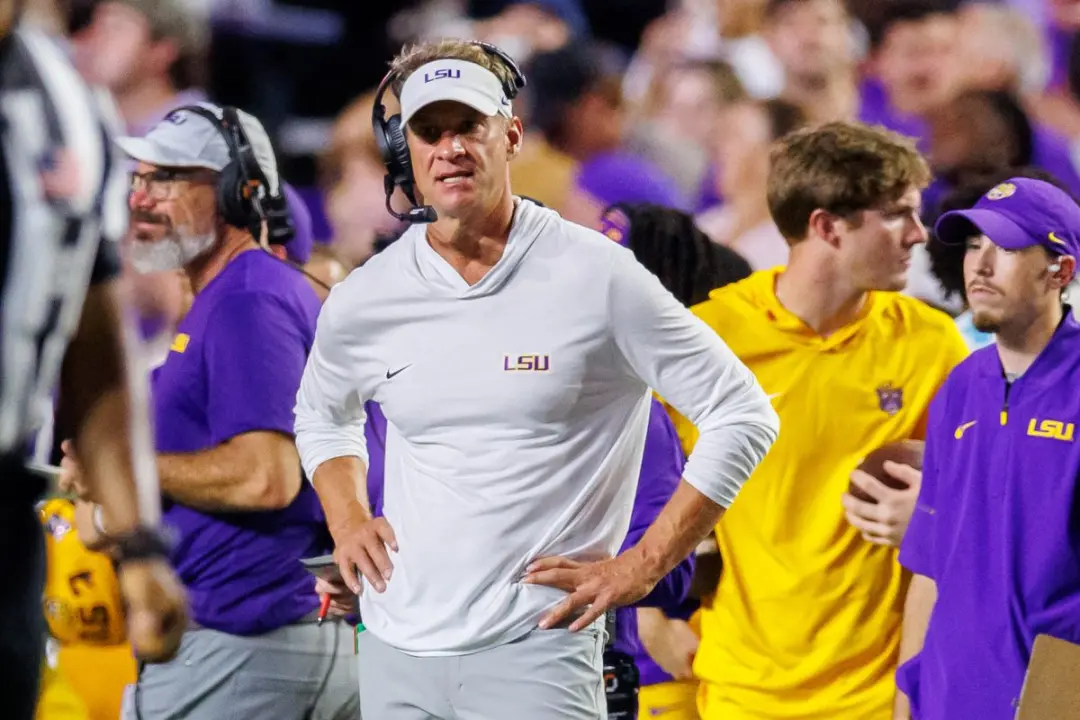 College football com jogos começando no dia 19 de setembro de 2026, com Coastal Carolina contra Delaware pela manhã. É …