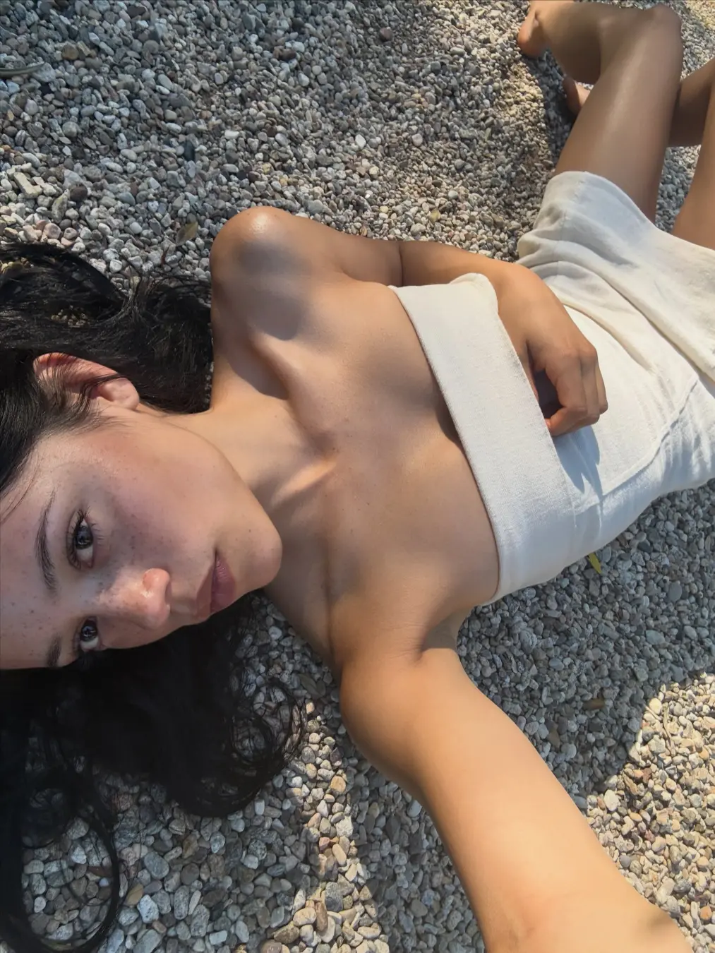 Jenna Ortega, Sally Field e Bella Hadid apareceram em fotos recentes de semana. O lance é que a Pnk animou a festa, enq…