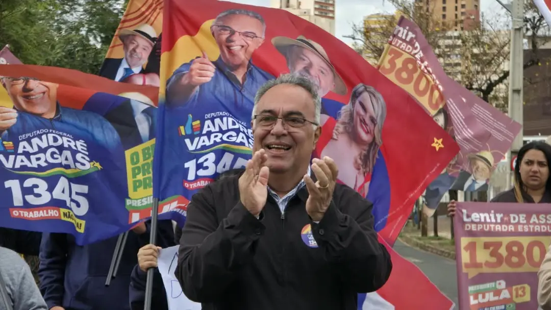 Advogado João Alberto Graça, preso duas vezes pela PF, fez doações de 50 mil e duas de 10 mil para campanhas. É um padr…