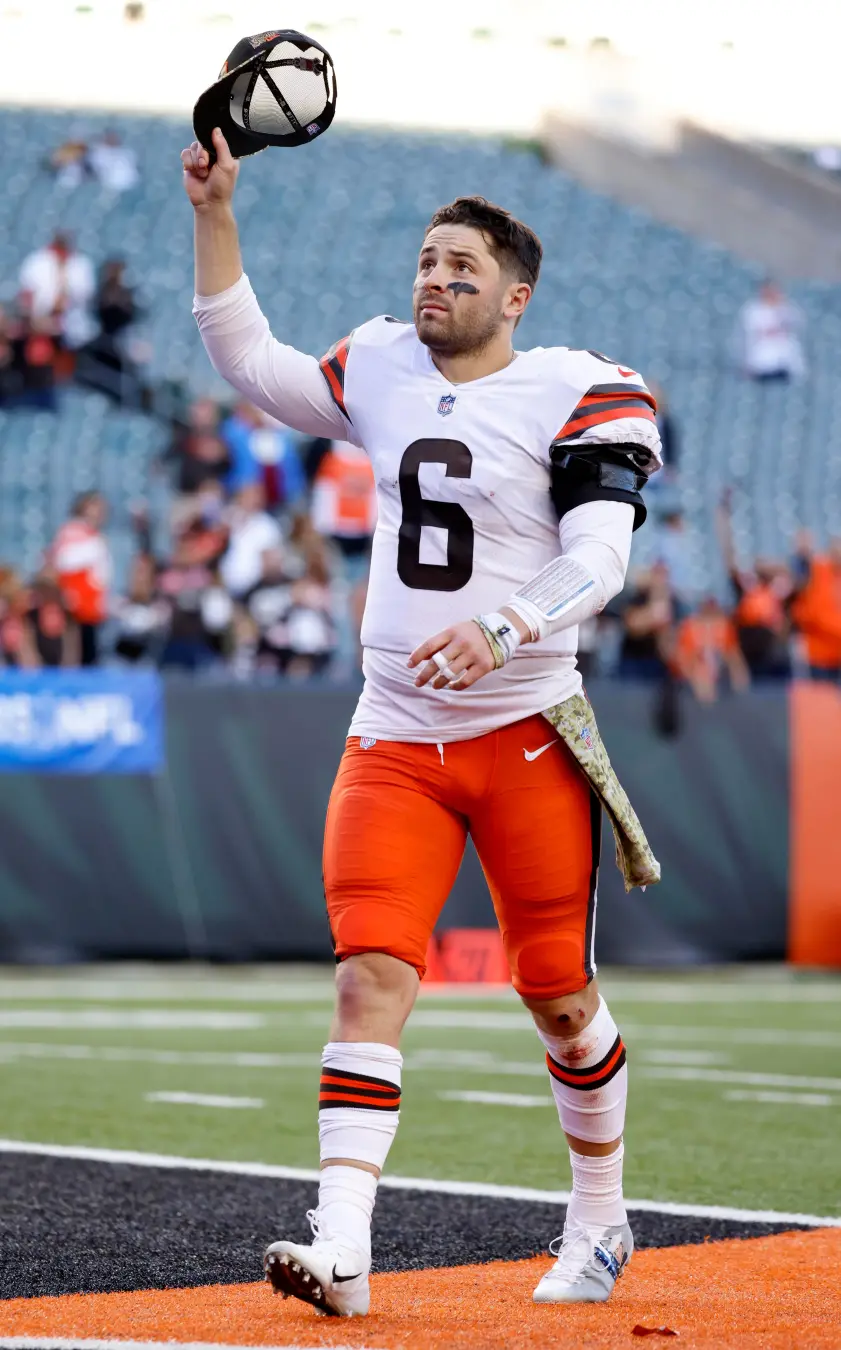 Baker Mayfield e os Browns, um jogo cheio de história. O confronto carrega a tensão da época do trade por Deshaun Watso…