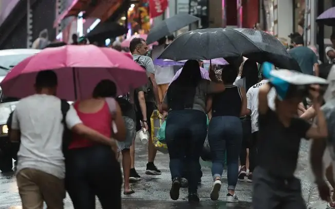Sul e Sudeste com previsão de chuvas mais fortes nos próximos dez dias, com acúmulos podendo passar de 100 milímetros e…