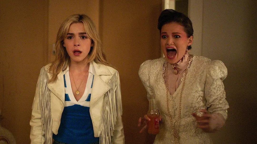 106 minutos de filme de terror e ficção científica no Prime Video conseguiu misturar Scream e Back to the Future. Achei…