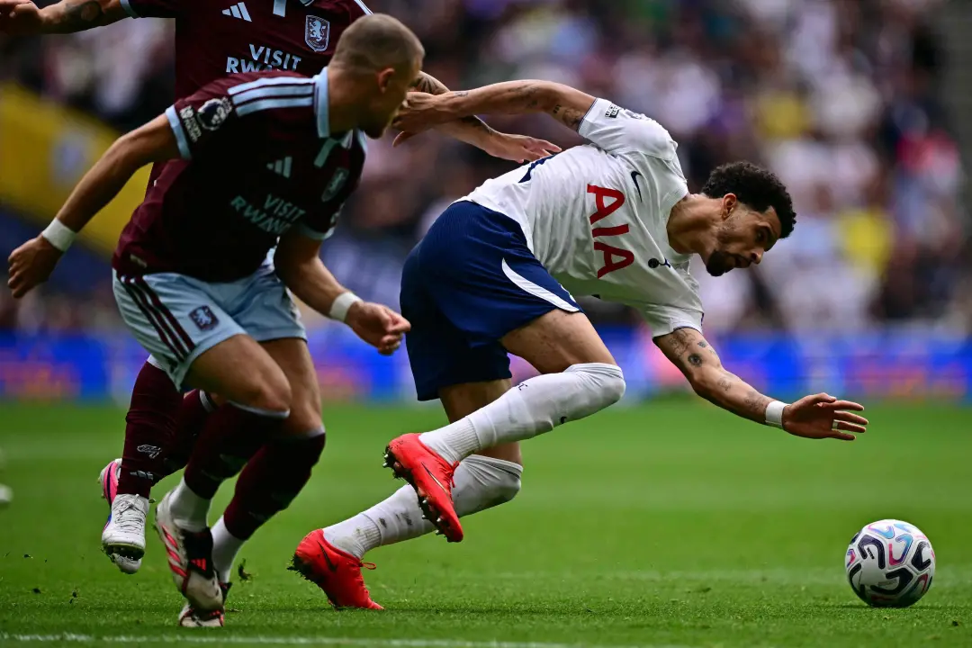 Tottenham só marcou no quinto jogo, por 3 a 2 contra o Aston Villa. Sem o Richarlison inscrito, o time não balançou as …