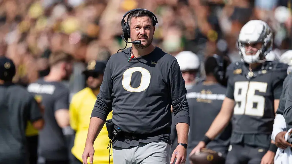 Oregon fez um recorde de 84 pontos em vitória contra Portland State. Aquele salto de um baque grande para uma vitória h…
