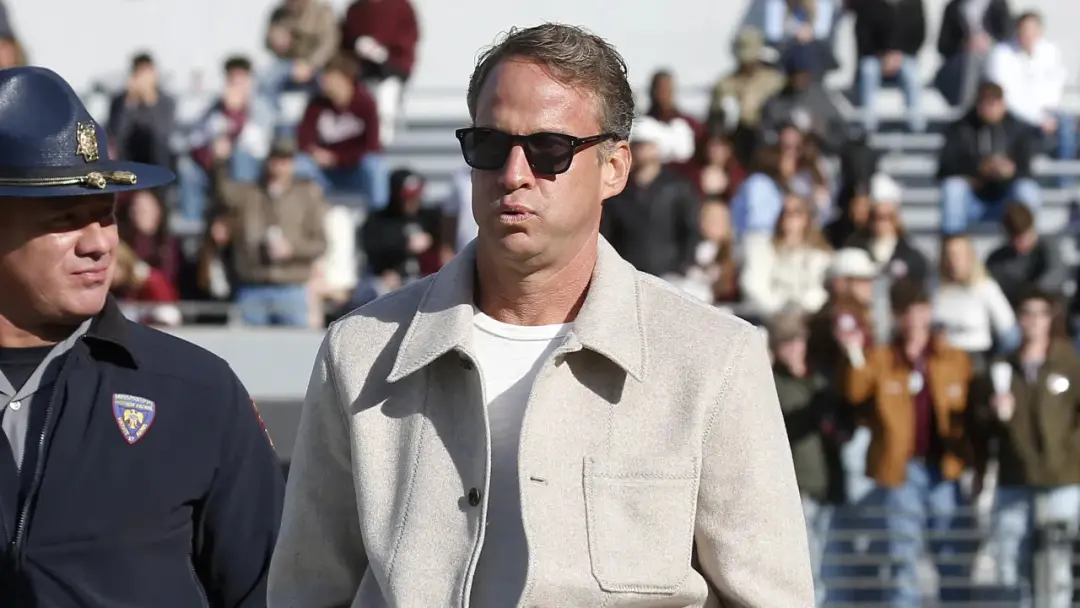 Ole Miss e LSU vão se enfrentar, e Lane Kiffin volta para Ole Miss. A disputa entre os times de Kiffin é o único jogo d…