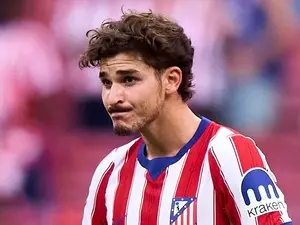 Álvarez reencontrou a torcida em um clássico depois de levar vaias e ter uma ida frustrada ao Barcelona. É frustrante v…