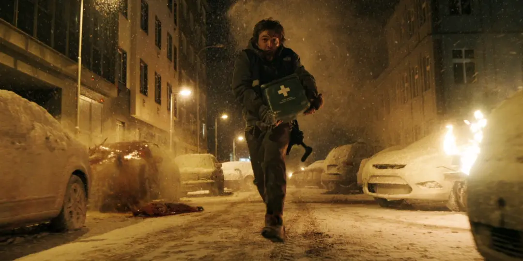 Resident Evil dobrou o recorde de bilheteria na estreia, superando projeções. O filme entra em um ano forte para o terr…