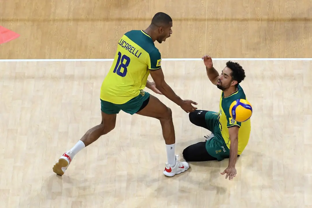 Brasil vence a Venezuela por 3 sets a 0 no Maracanãzinho, garantindo vaga no Mundial de vôlei 2027. É bom ver a garra d…