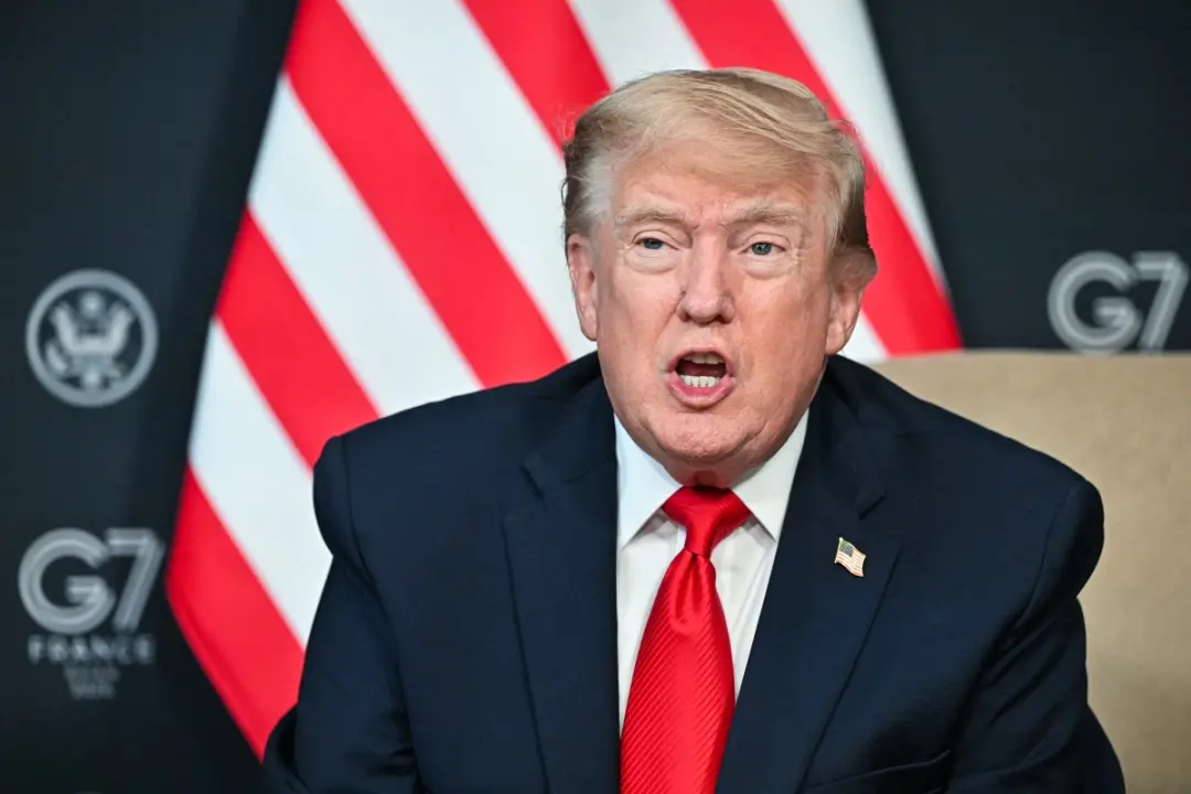 Donald Trump vai nomear um czar da IA e criar uma Força de IA nos EUA. Ele afirma que o governo não vai frear o crescim…