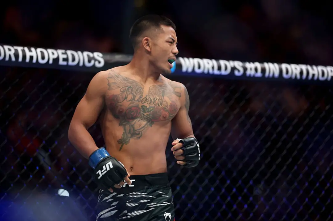 Joshua Van defende o cinturão de peso mosca contra Alexandre Pantoja no UFC 331, que acontece em Los Angeles. É um duel…