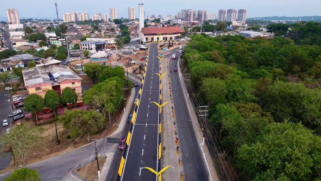 Avenida Coronel Teixeira terá um trecho interditado por quase 18 horas, das 21h de sábado até 15h de domingo, pra insta…