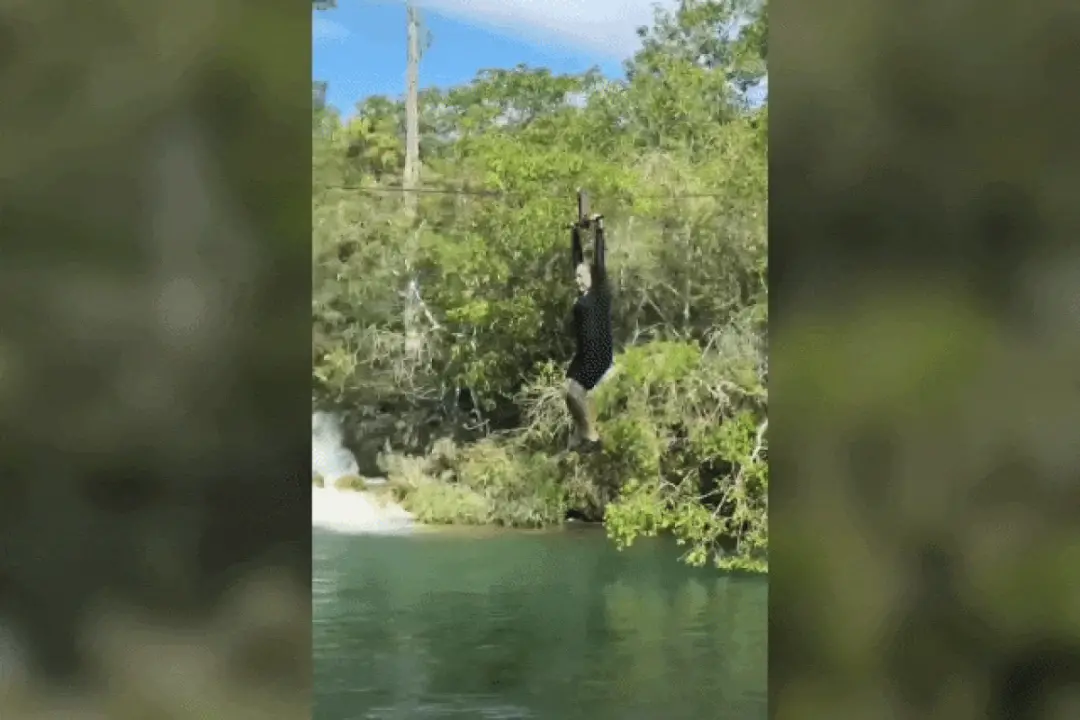 Cissa Guimarães desceu de tirolesa em Bonito, Mato Grosso do Sul. Me jogar na vida, foi o que ela disse sobre a aventur…