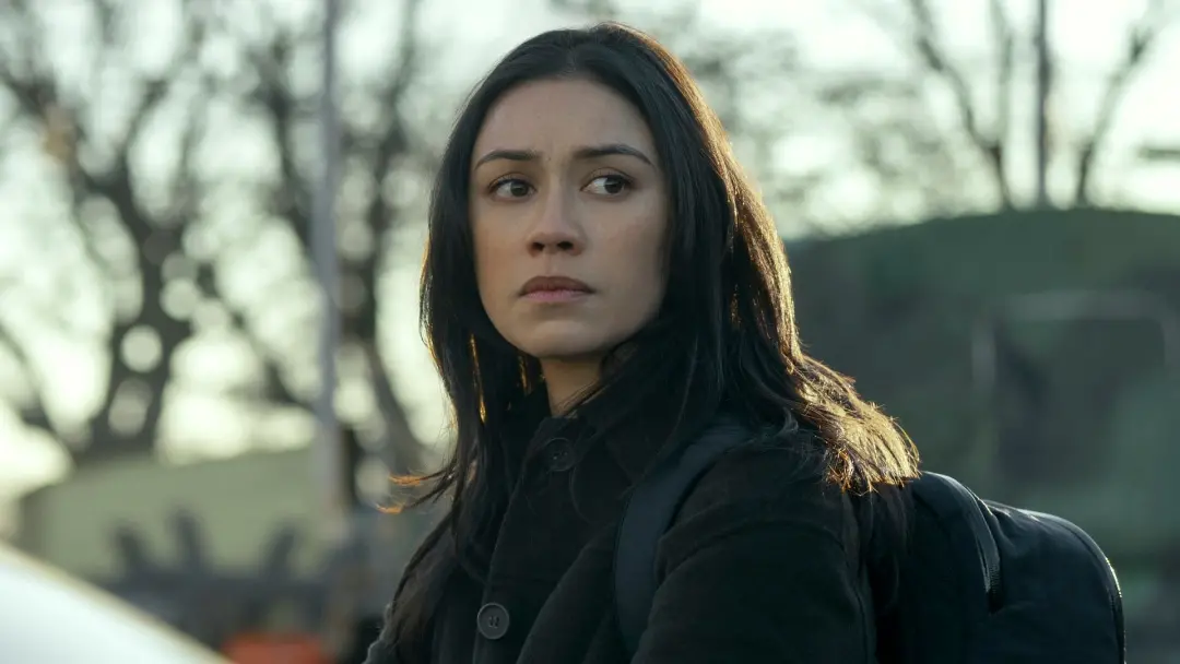 Trilogia de espionagem com 30 episódios na Netflix merece reconhecimento por saber encerrar a trama antes que virasse c…