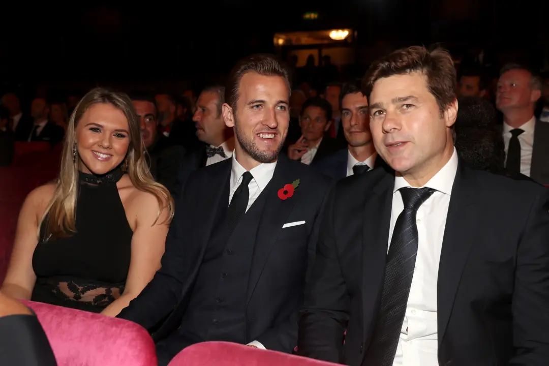 Mauricio Pochettino torce por Harry Kane no Ballon d Or, dizendo que ele merece como recompensa da carreira dele. É um …