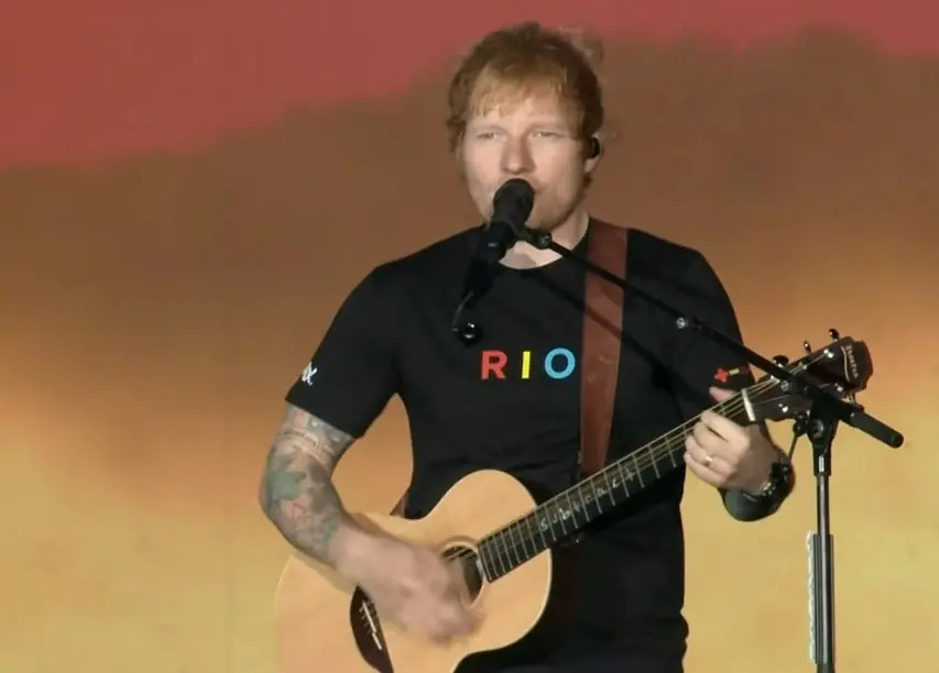 Filadélfia tem protestos na porta do Lincoln Financial Field com ingressos sobrando pro show do Ed Sheeran. A primeira …