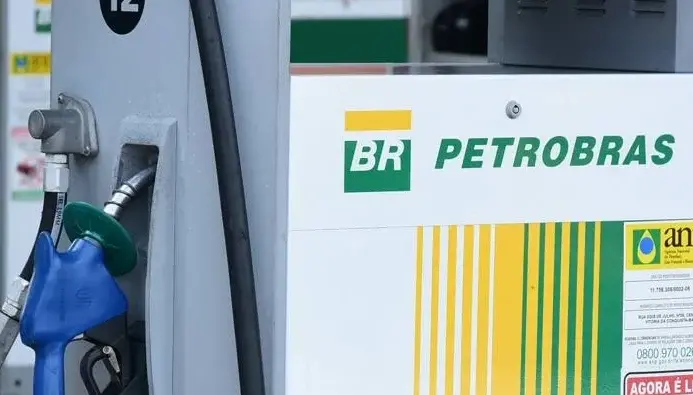 R$ 448 milhões foram repassados à Petrobras referente à subvenção da gasolina no período de 16 a 31 de julho. Parece qu…