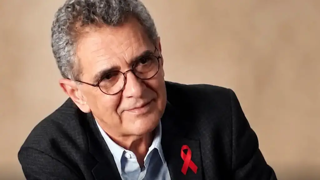 Paulo Roberto Teixeira, médico referência contra a aids, faleceu aos 77 anos. Ele foi fundamental ao desenhar a primeir…