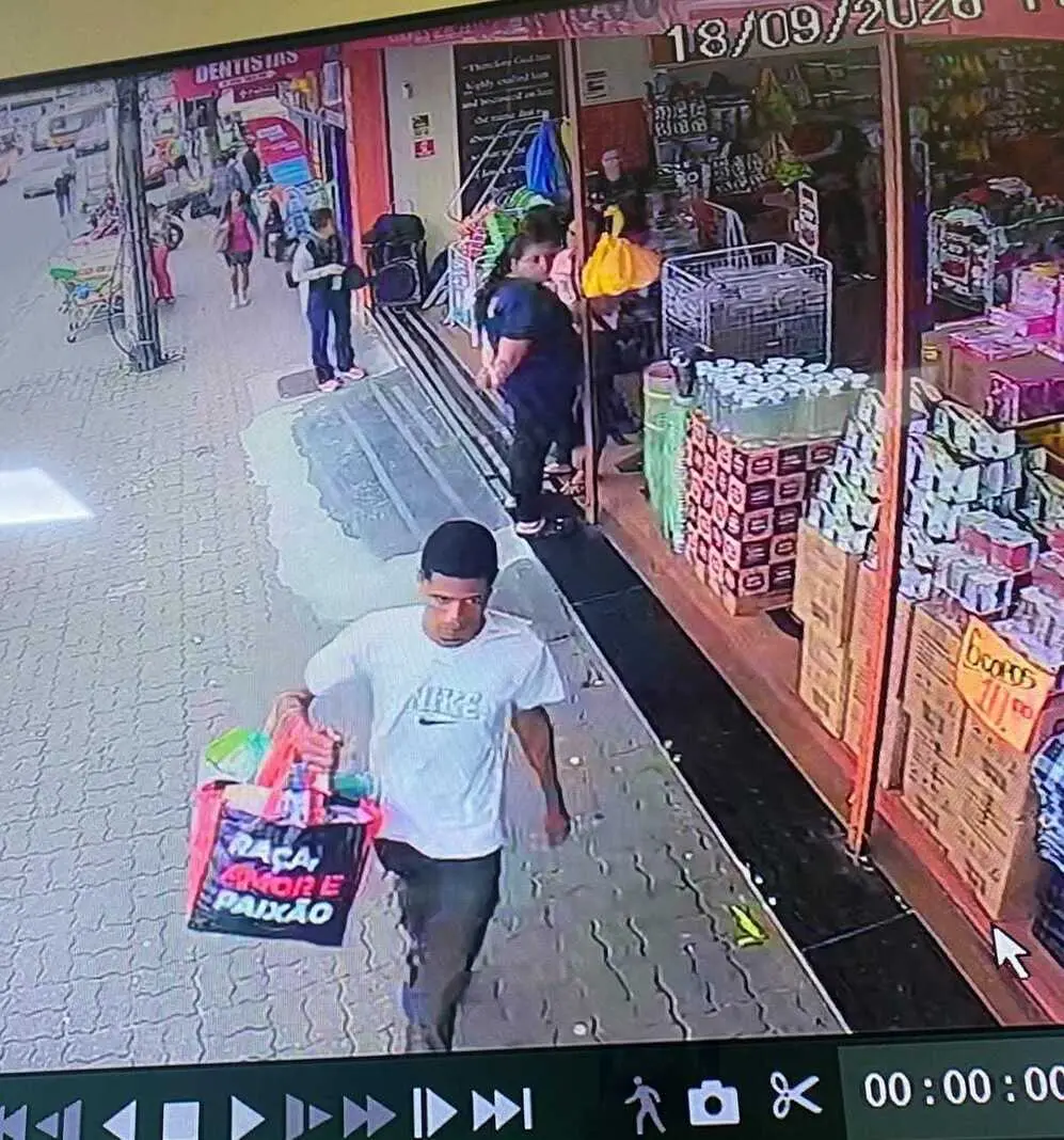 Campo Grande teve um homem preso em flagrante por furto de R$ 7.560 em mercadorias de um comércio. A recuperação dos it…