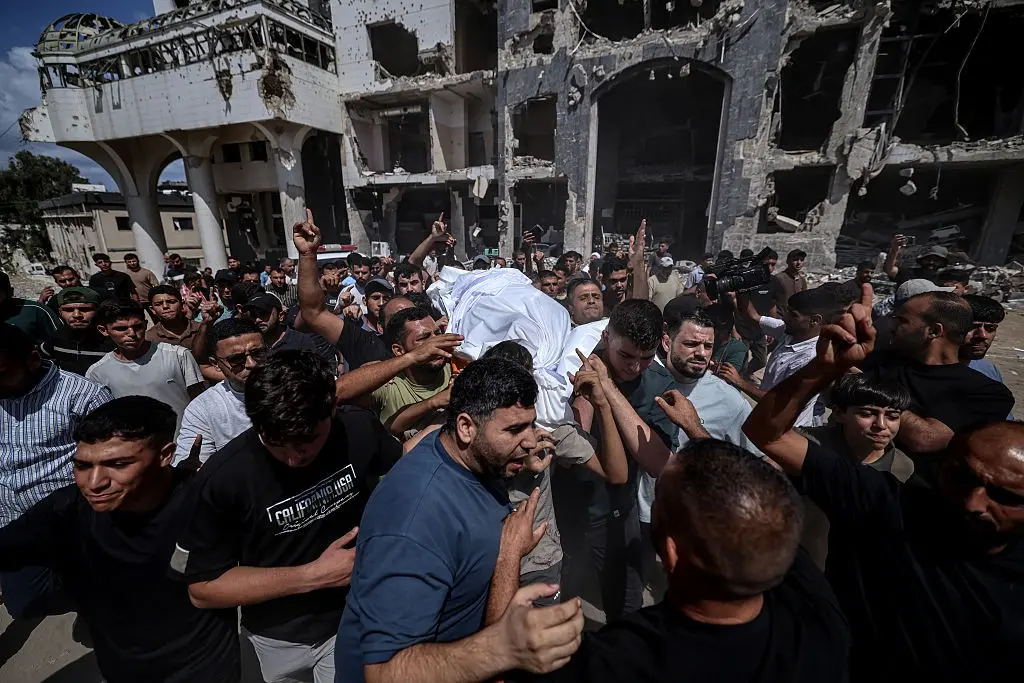 Três vidas perdidas em Gaza neste sábado com ataques aéreos. Ver o nome de um filho do diretor de saúde citado mostra c…