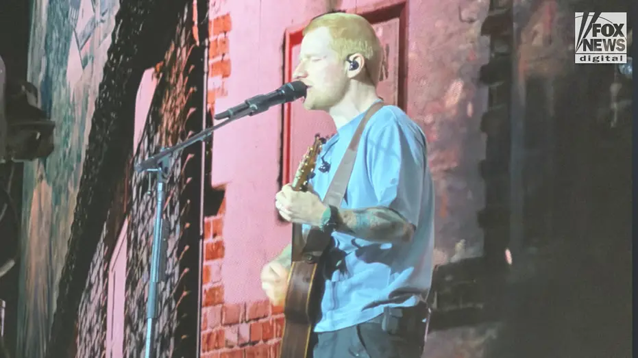 Ed Sheeran falou sobre a controvérsia de Gaza antes do show em Filadélfia, abordando a pressão política que afetou a tu…