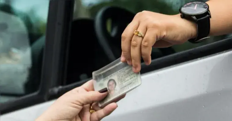CNH vencida entre 5 de junho e 8 de dezembro de 2026 ganha prazo extra até 9 de dezembro de 2026 pelo Contran. Isso dá …