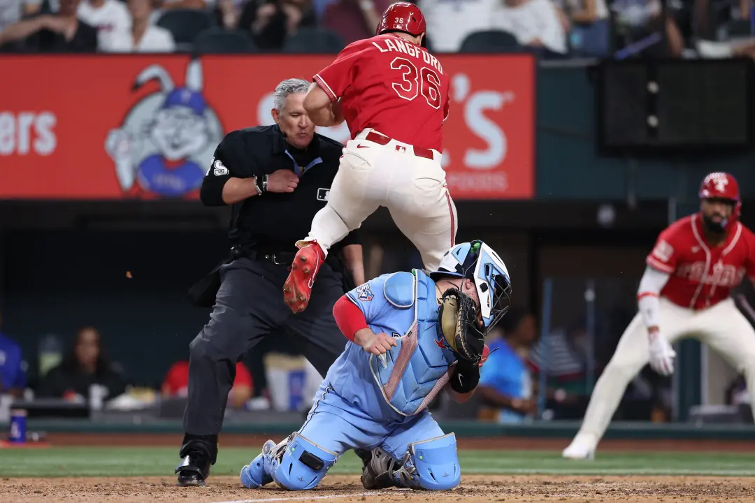 Jays perdeu para Rangers por 6 a 2 em jogo que precisava ganhar. A defensiva não ajudou o Soriano, que cedeu seis corri…