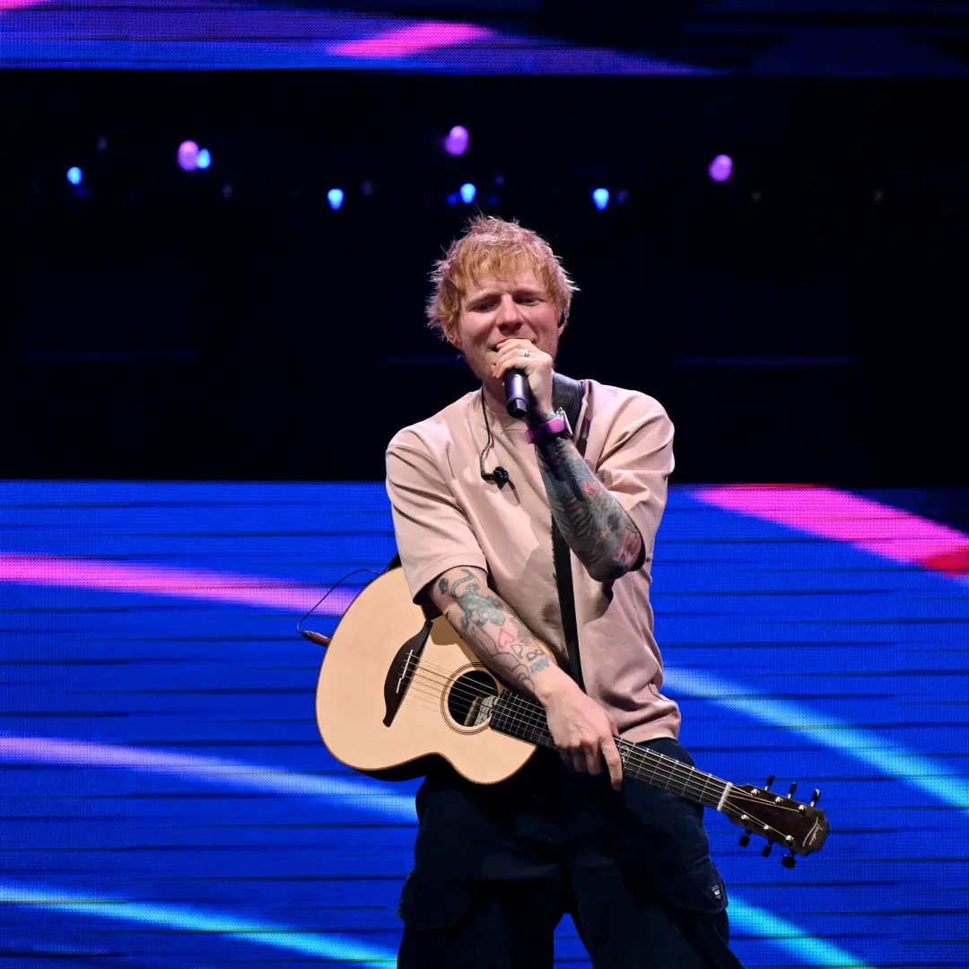 Ed Sheeran falou sobre a questão humanitária no show de Philadelphia no sábado. É fundamental que grandes nomes usem a …