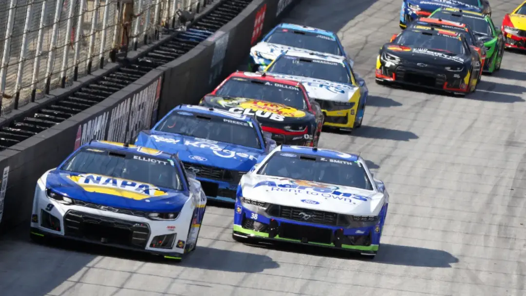 Kansas City recebe o Hollywood Casino 400 no dia 27 de setembro, às 15h ET, na corrida de playoffs. A disputa tá bem ac…