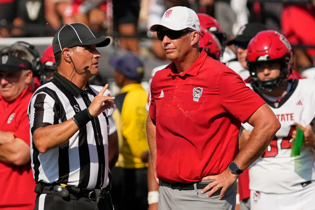 NC State perdeu para Vanderbilt de forma muito estranha, com o ataque falhando na linha do gol perto do final do jogo. …