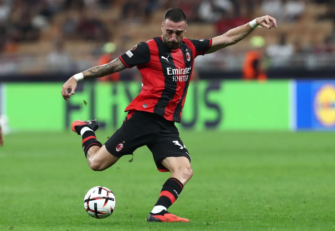 AC Milan recebe o Lecce no San Siro, buscando manter a sequência invicta na Serie A antes do intervalo internacional. D…