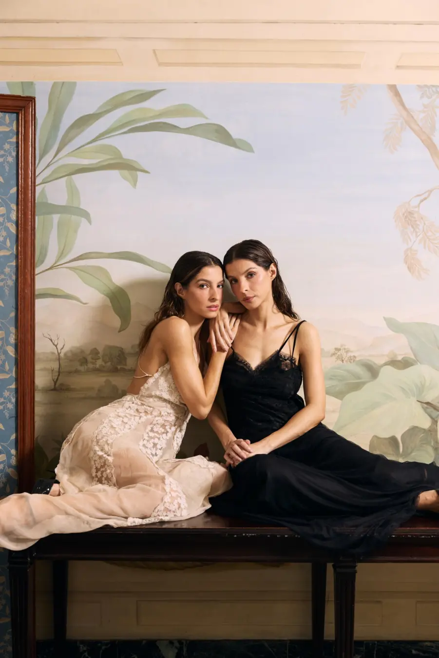 Giselle Batista construiu carreira internacional em Seul usando um book feito com a irmã gêmea, Michelle, no Brasil. A …