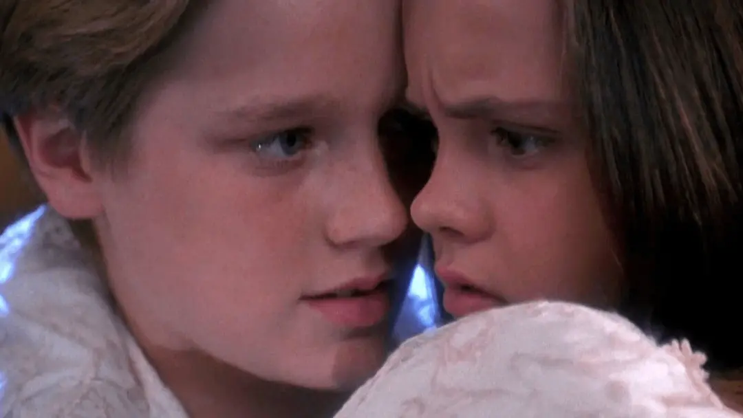 Quatro filmes infantis de 1995 que a galera millennial ainda lembra em 2026. Tem um charme meio estranho desses filmes …