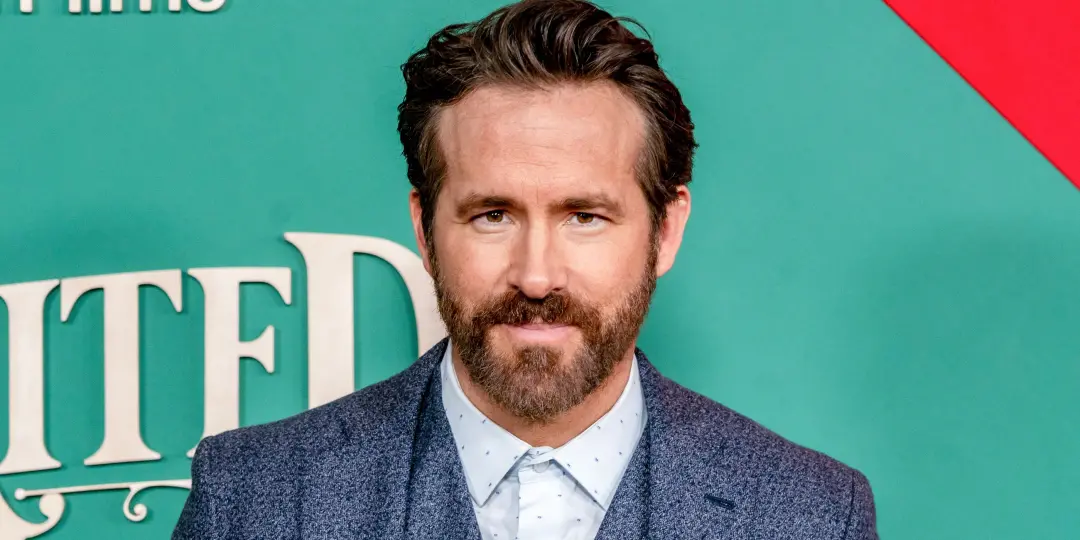 Ryan Reynolds ainda não foi confirmado no time de Avengers Doomsday, mesmo com o sucesso de Deadpool & Wolverine. O ass…