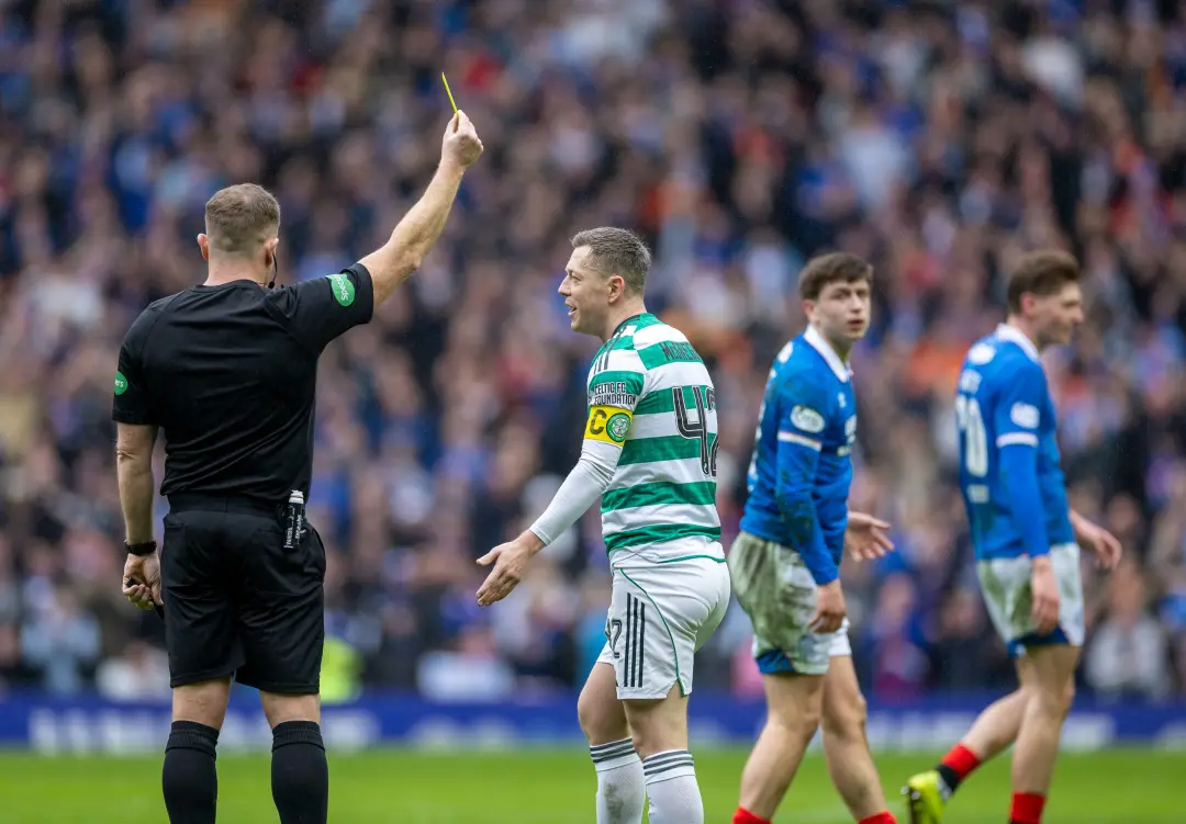 Falkirk versus Celtic no Estádio Falkirk, 14 de janeiro de 2026, teve o juiz John Beaton substituído na primeira etapa.…