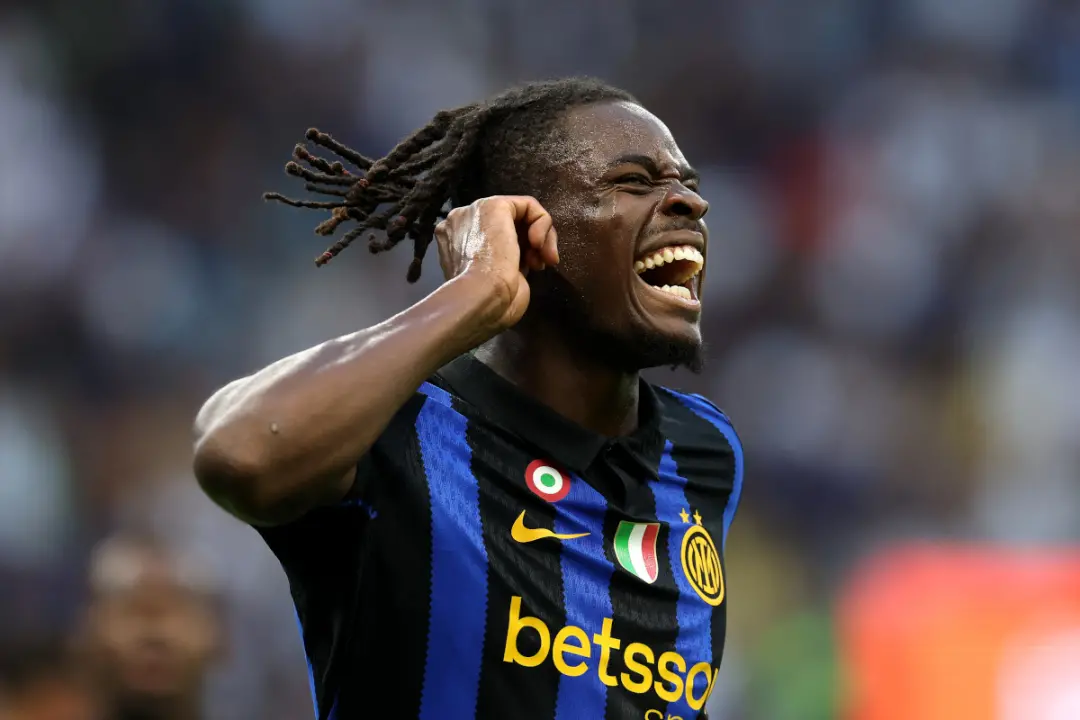 Roma e Inter empataram em 2 a 2 no Stadio Olimpico, e Yann Bisseck diz que sempre dá pra virar o jogo. Concordo que a c…